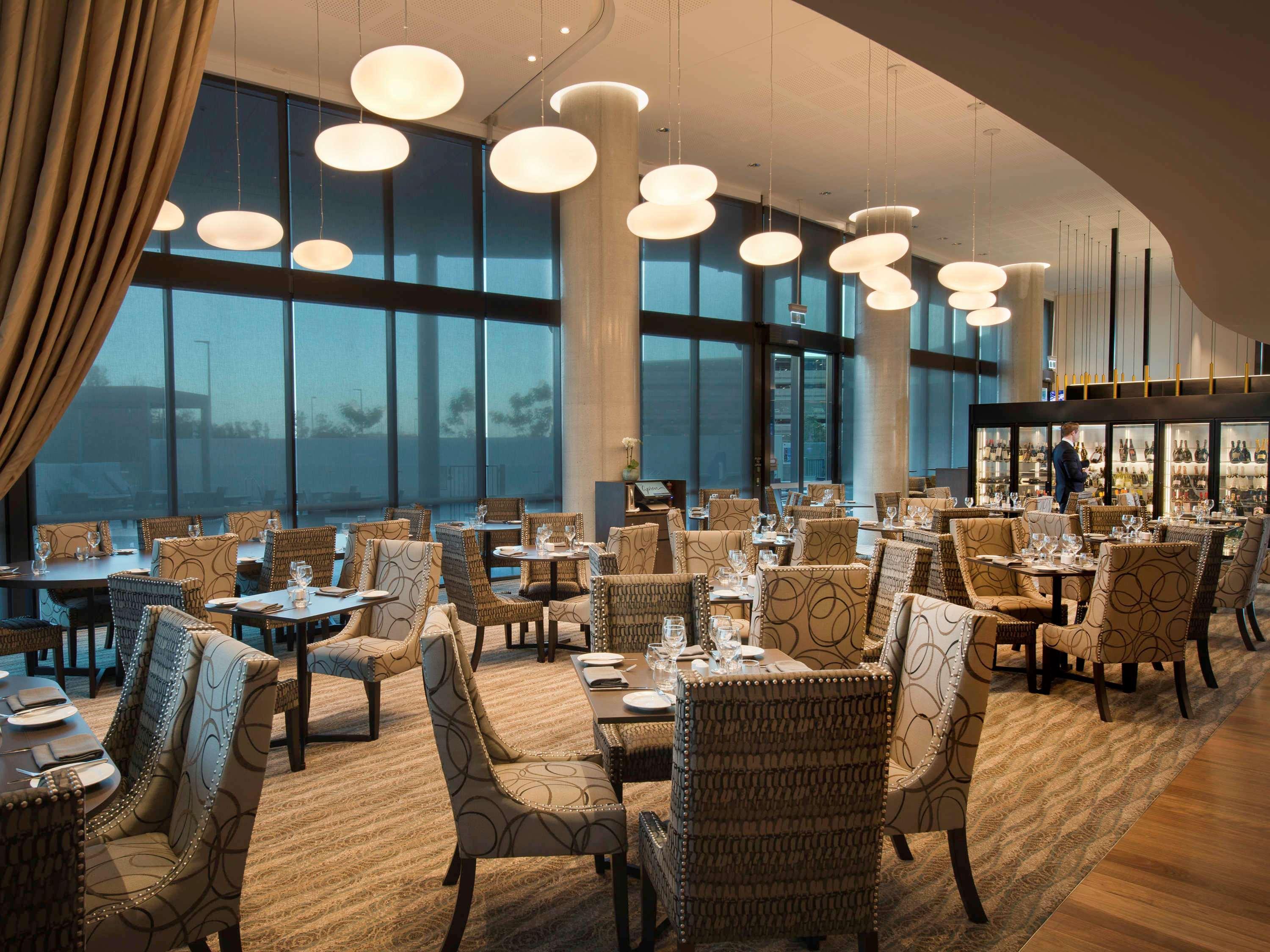 Hotel Pullman Brisbane Airport Exteriér fotografie The restaurant