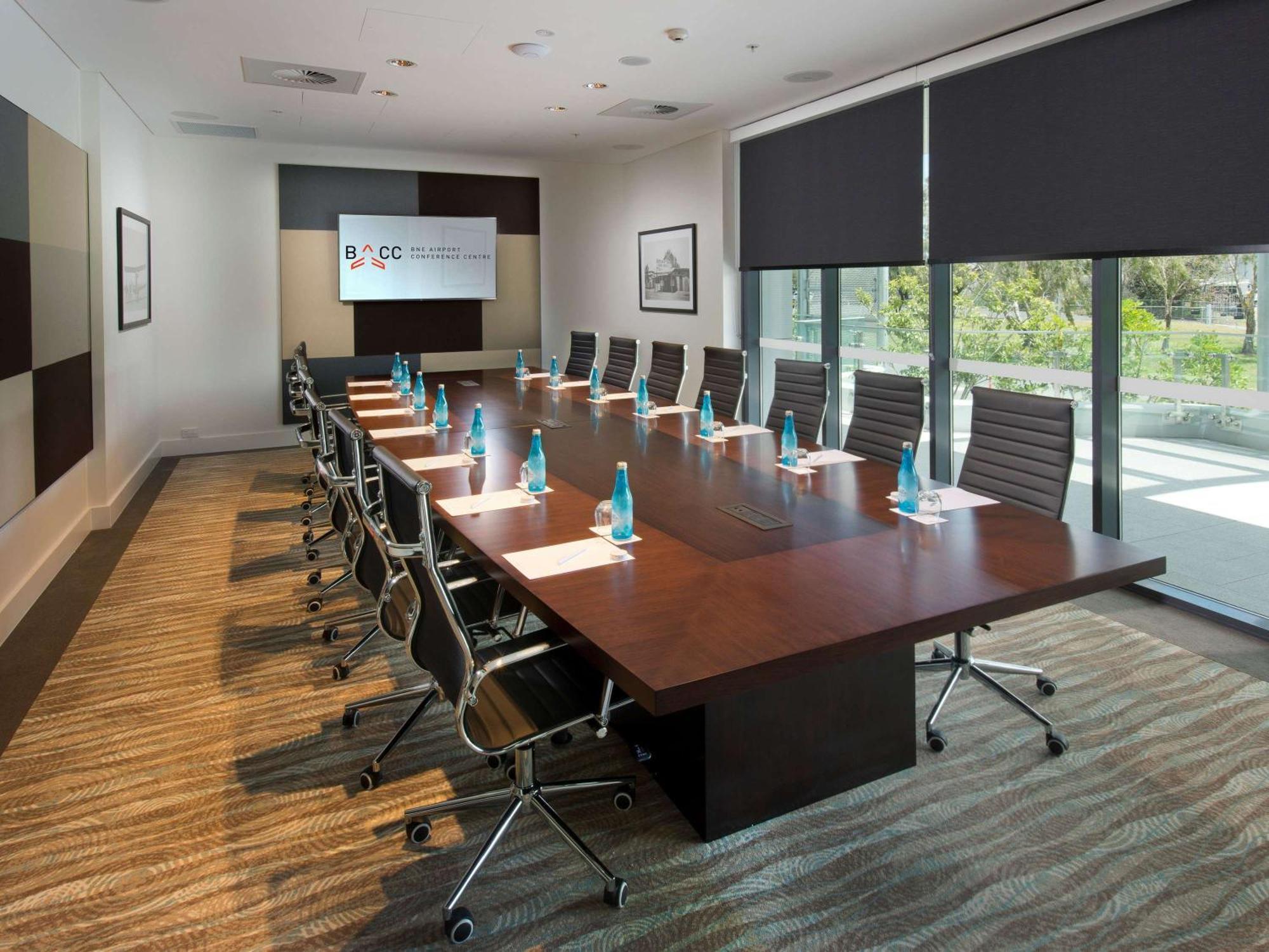 Hotel Pullman Brisbane Airport Exteriér fotografie Boardroom at the ICC Academy