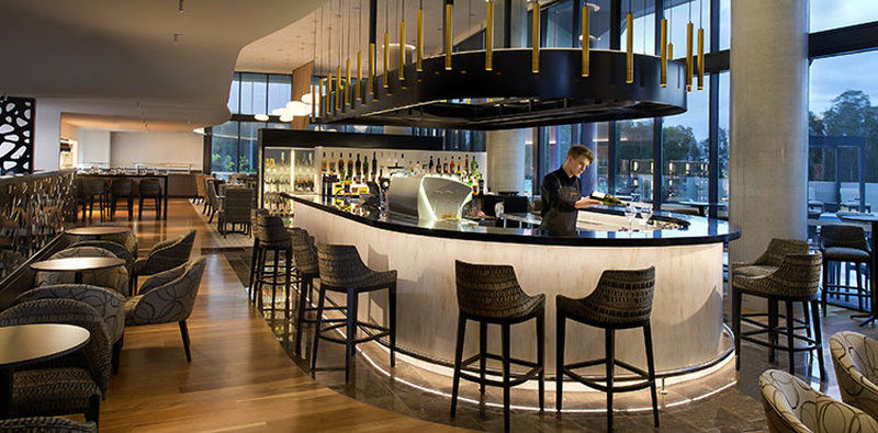 Hotel Pullman Brisbane Airport Exteriér fotografie The bar at the 101 lounge